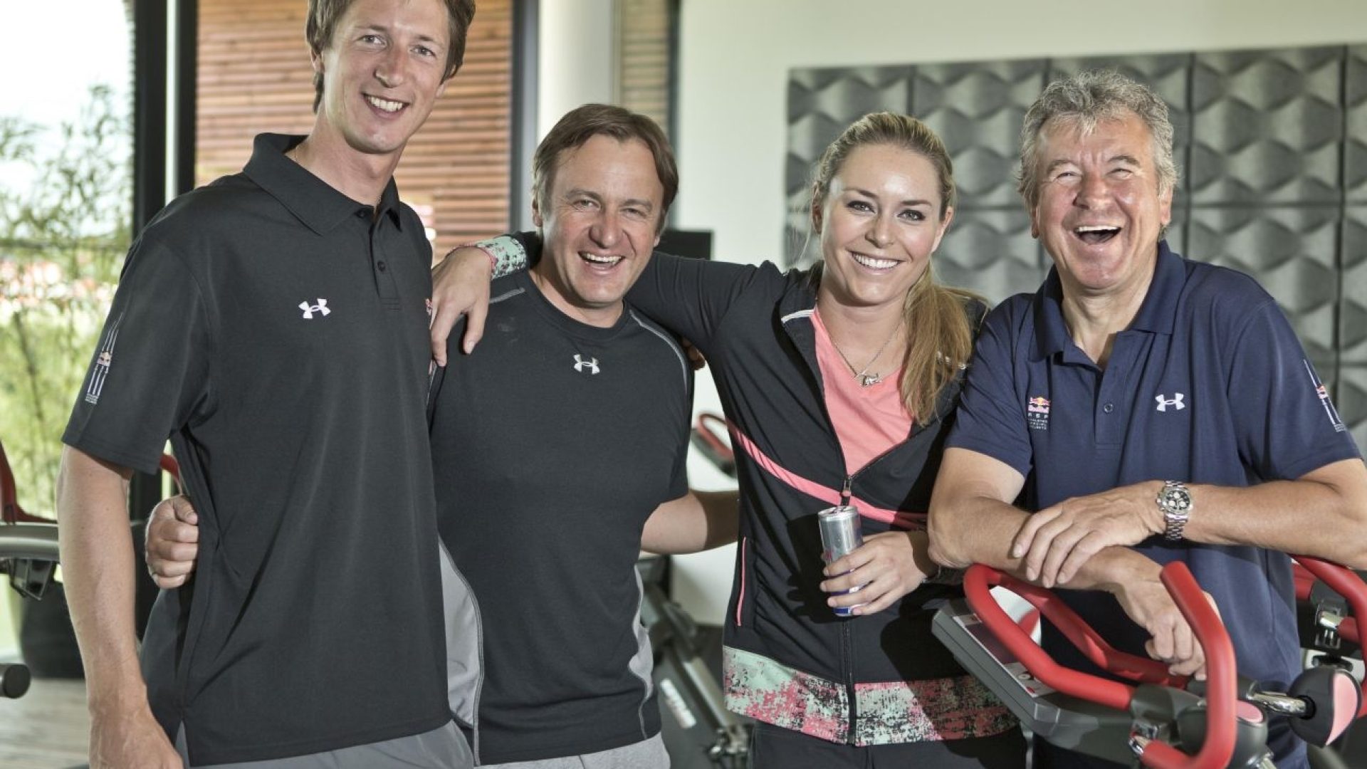 lindsey-and-the-asp-red-bull-team-from-left-to-right-physiotherapist-patrick-rottenhofer-fitness-coach-martin-hager-and-the-head-of-asp-robert-trenkwalder