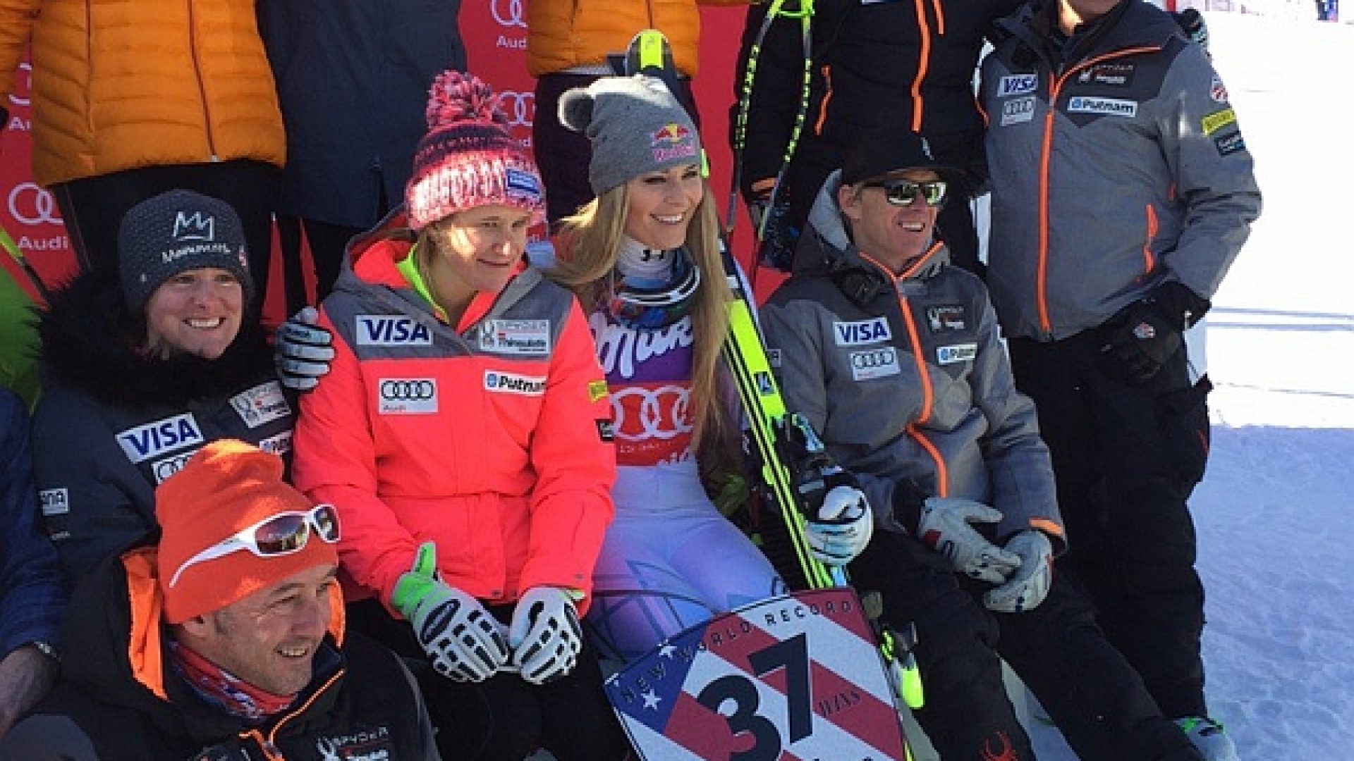 lindsey-and-the-us-ski-team-are-all-smiles-about-lindseys-historic-37th-dh-victory