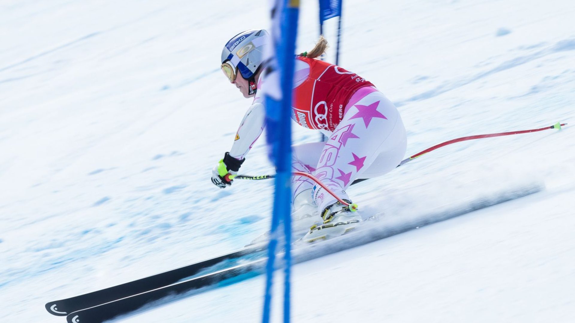 lindsey-tore-down-the-super-g-course-in-st-anton