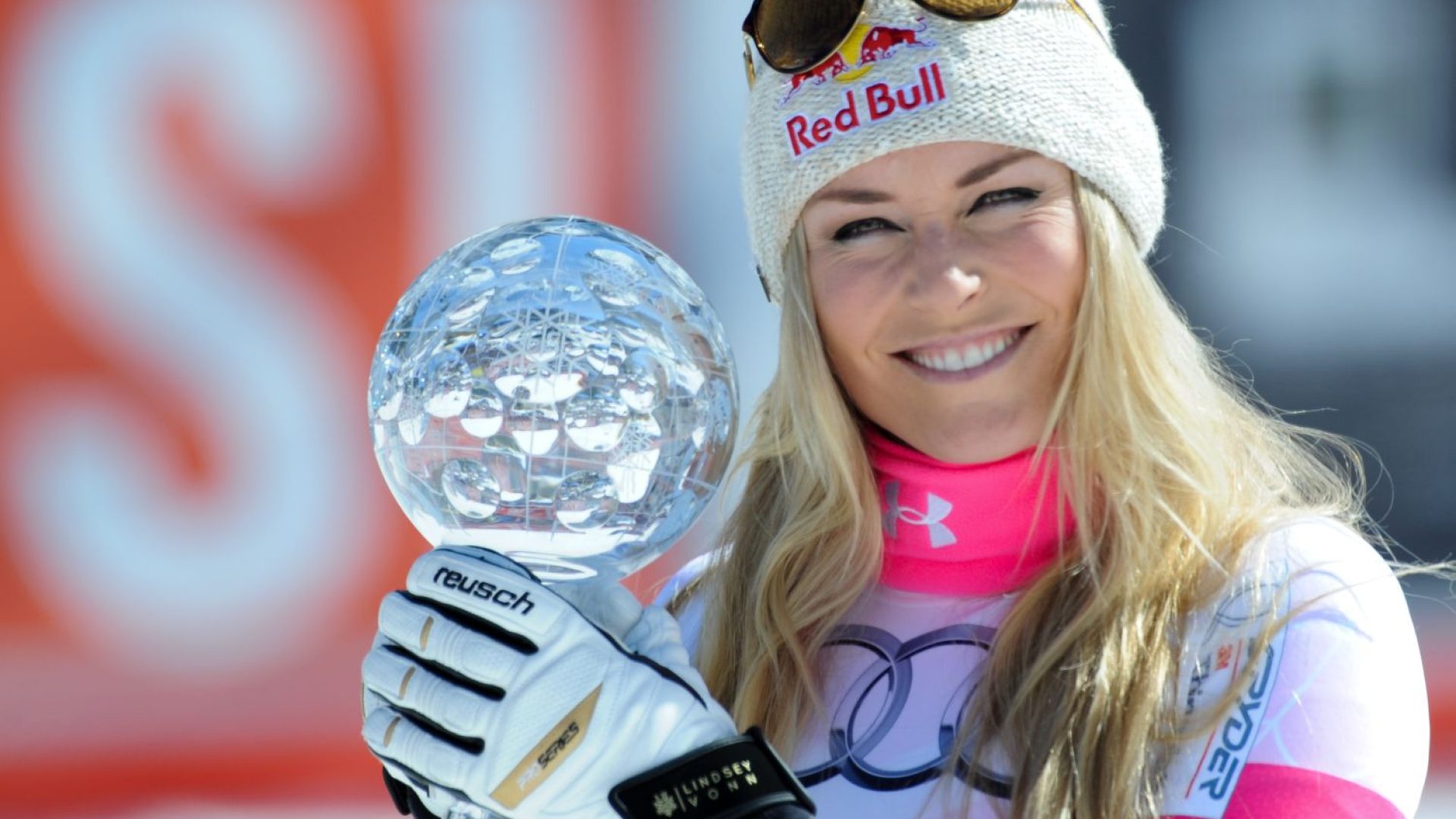 lindsey-wins-7th-world-cup-downhill-title-2